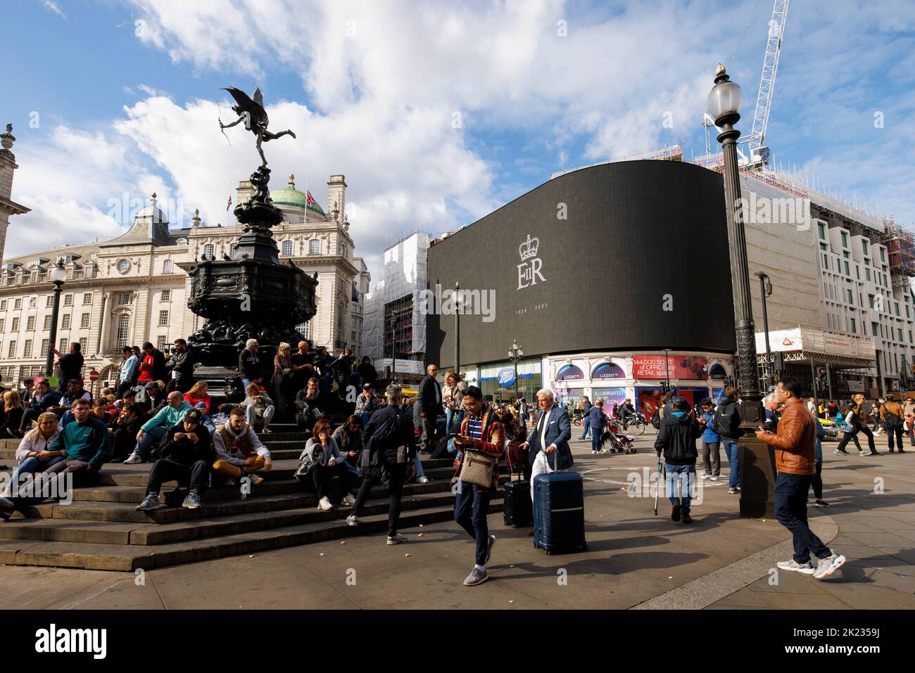 The State Funeral of Her Majesty Queen Elizabeth II, Advertising screens at Piccadilly Circus were all turned black and displayed the late queen's cyp Stock Photo