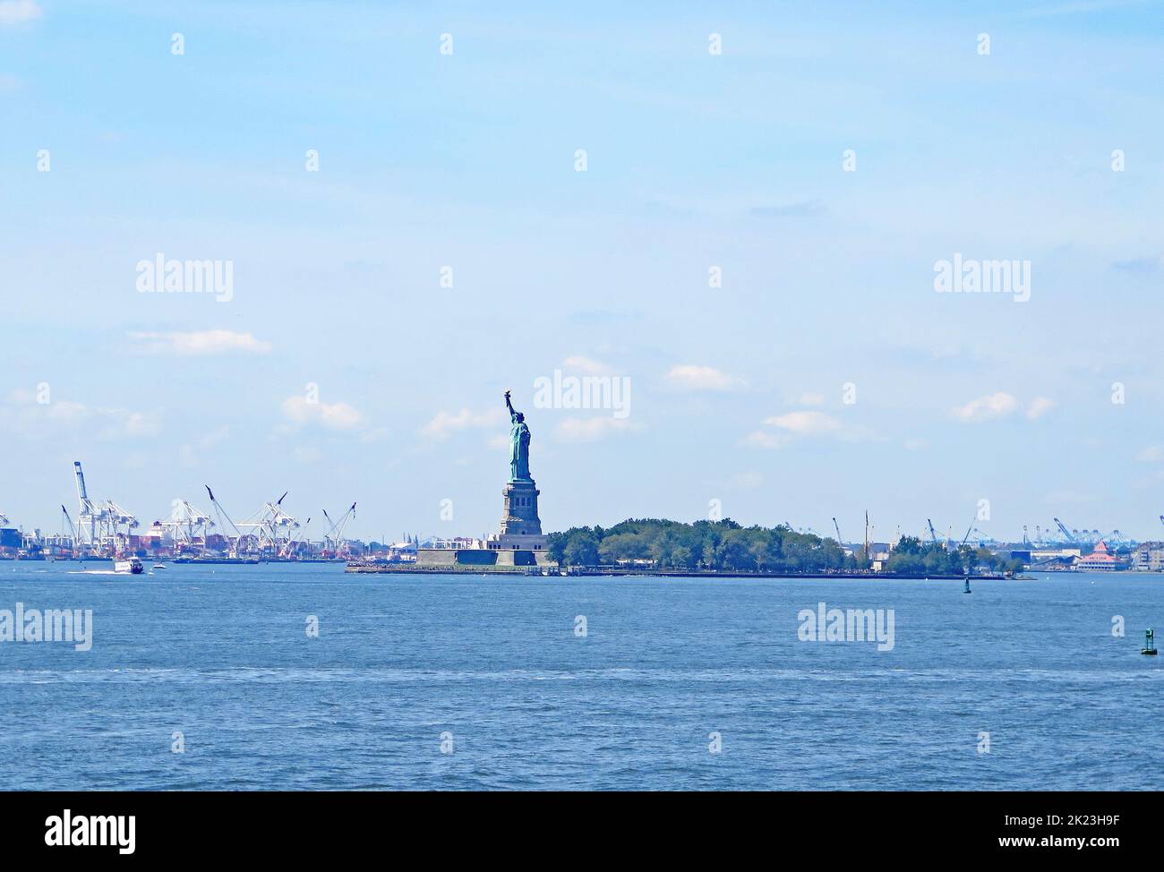 Statue of Liberty on Bedloe's Island, New York, USA Stock Photo Alamy