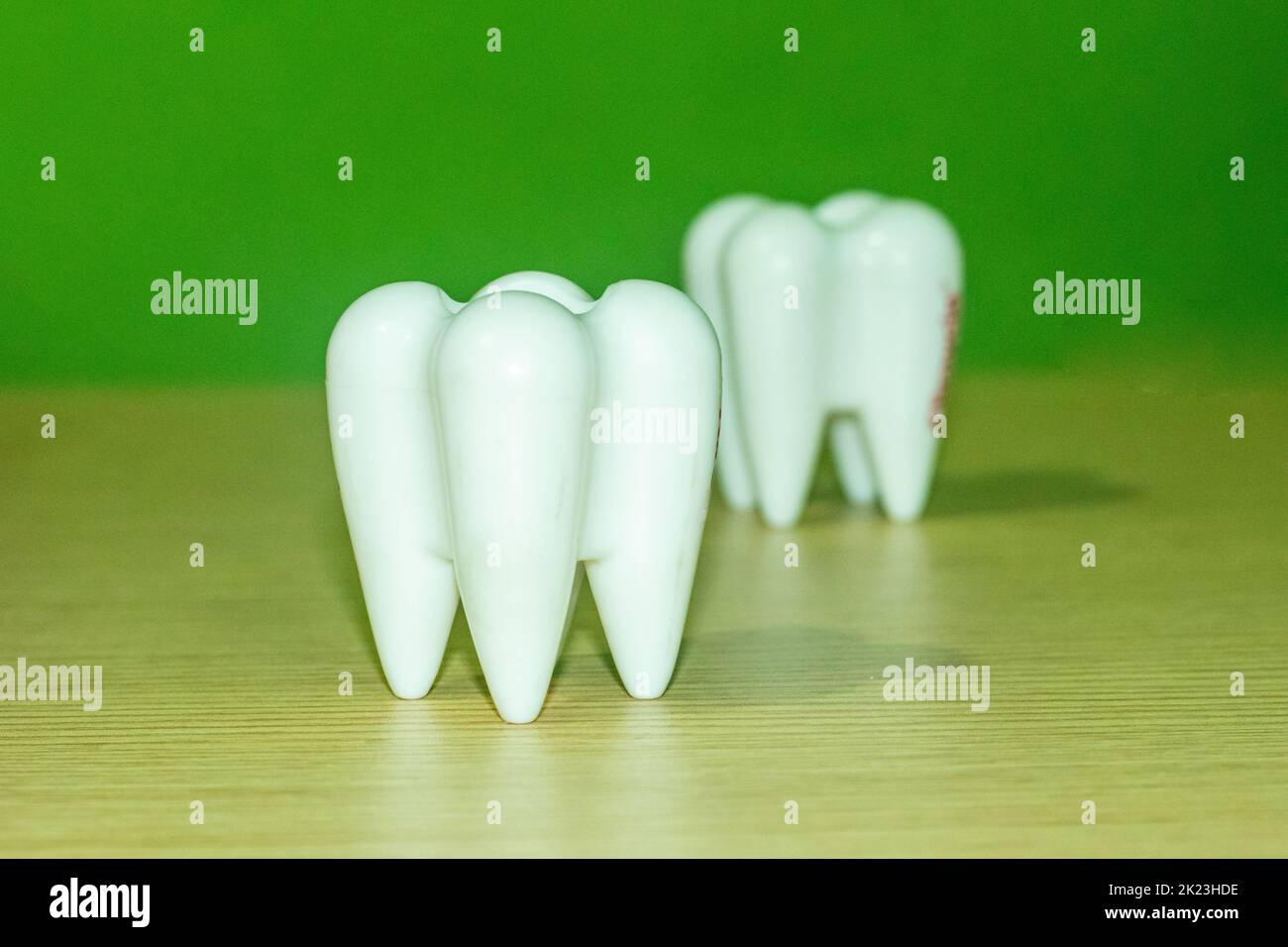 In the dental clinic and dental treatment for restoring teeth, there