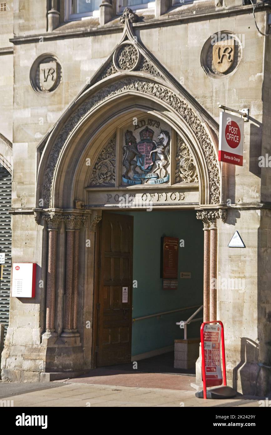 Victorian entrance to Oxford's post office Stock Photo