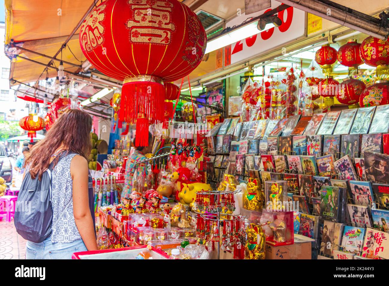 Bangkok Thailand 22. Mai 2018 Golden chinese cat Souvenirs in Souvenir