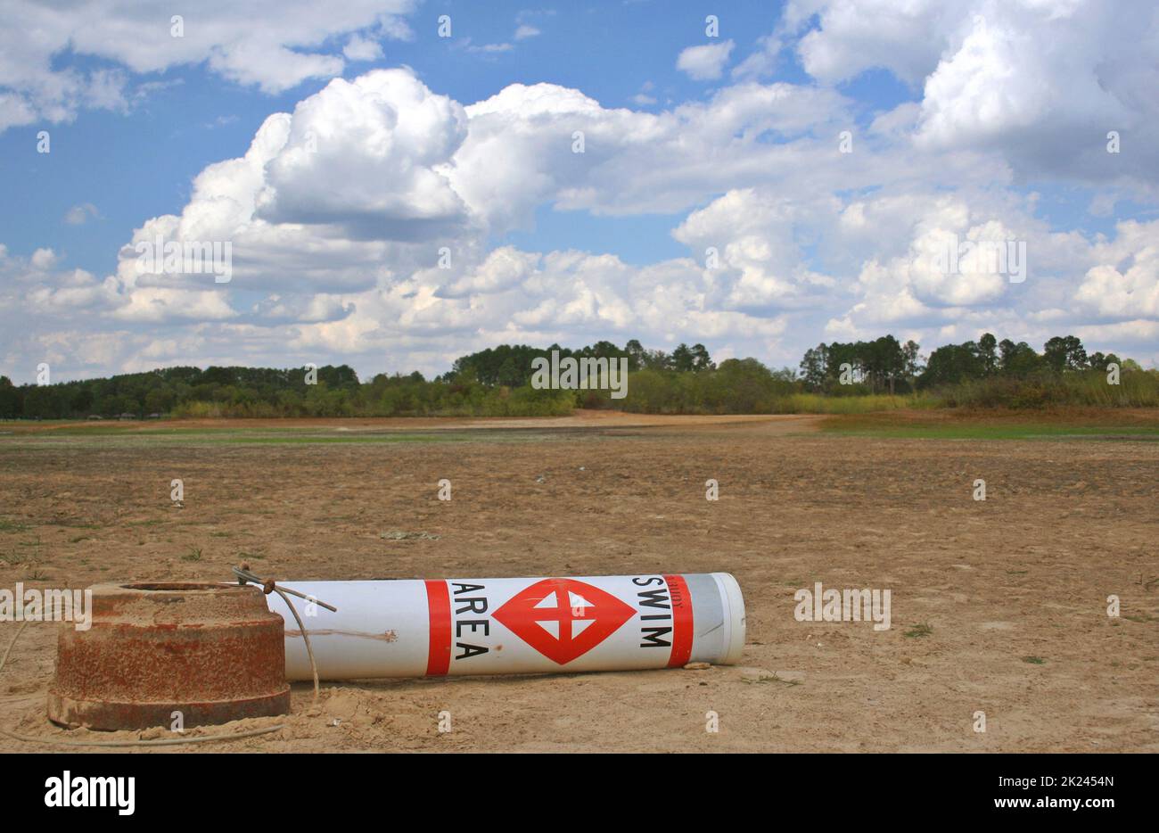 Swim Area in Dry Lake Late Afternoon Lake Tyler Stock Photo Alamy