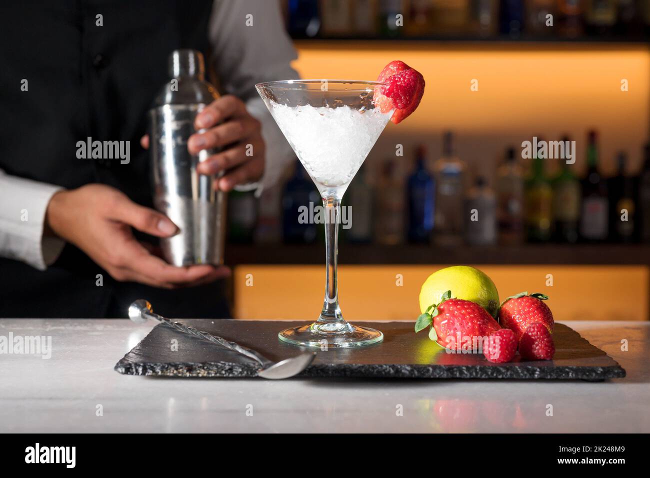 Man elegant club night hi-res stock photography and images - Alamy