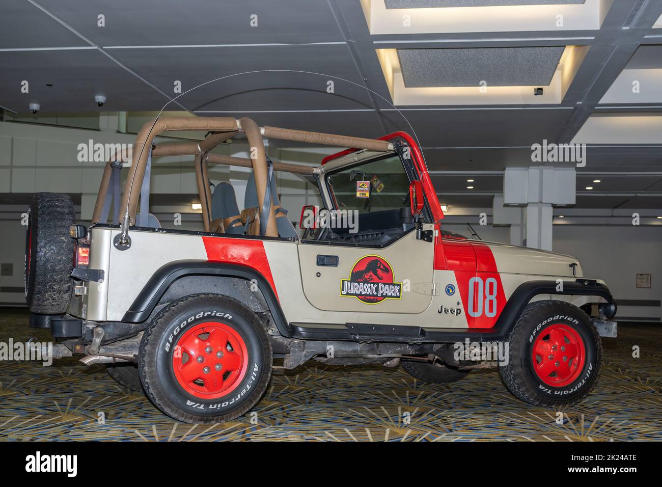 Jeep wrangler sport hi-res stock photography and images - Alamy