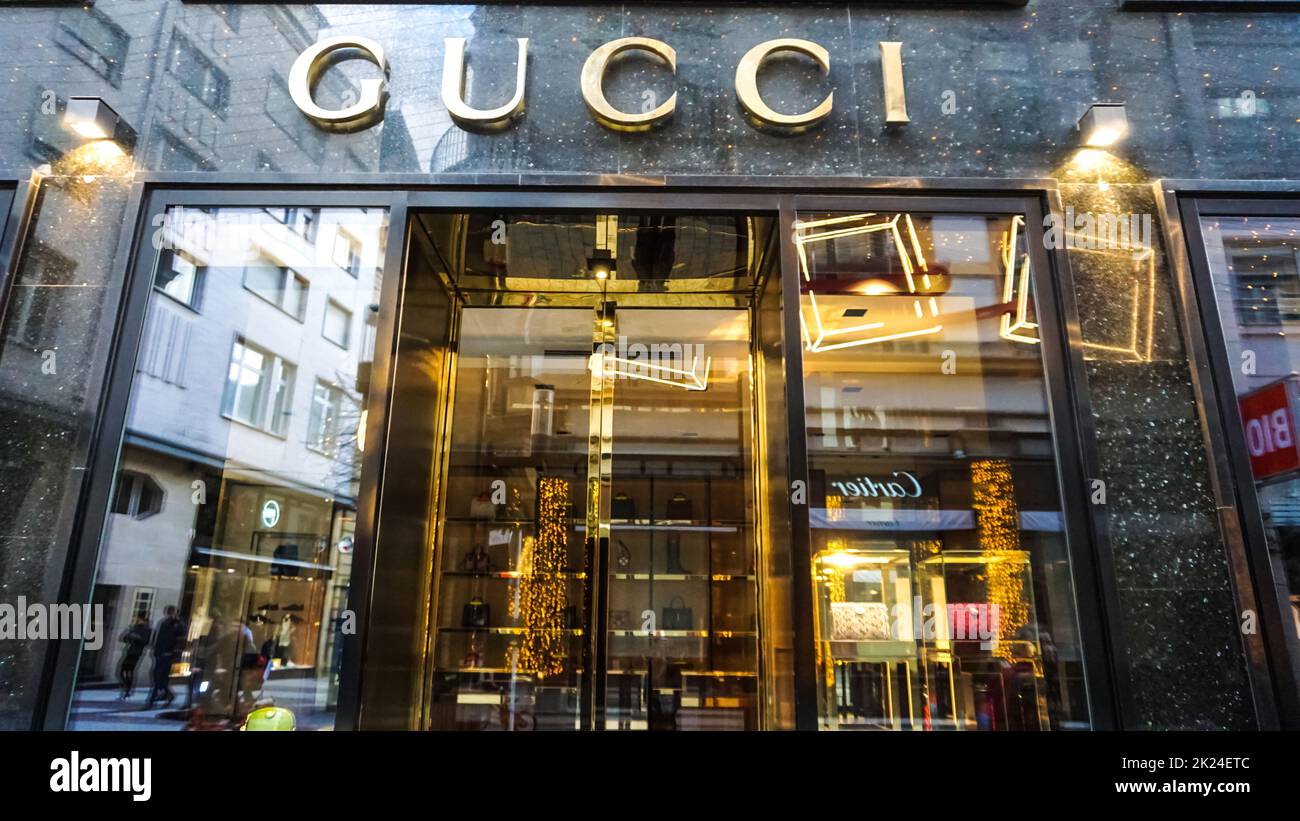 Interior of gucci shop hi-res stock photography and images - Alamy