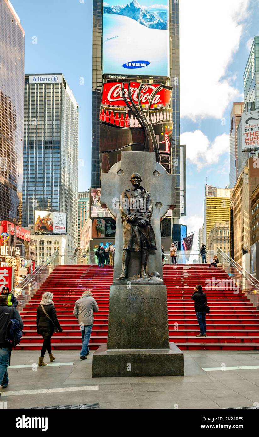 Red stairs of time square hi-res stock photography and images - Alamy