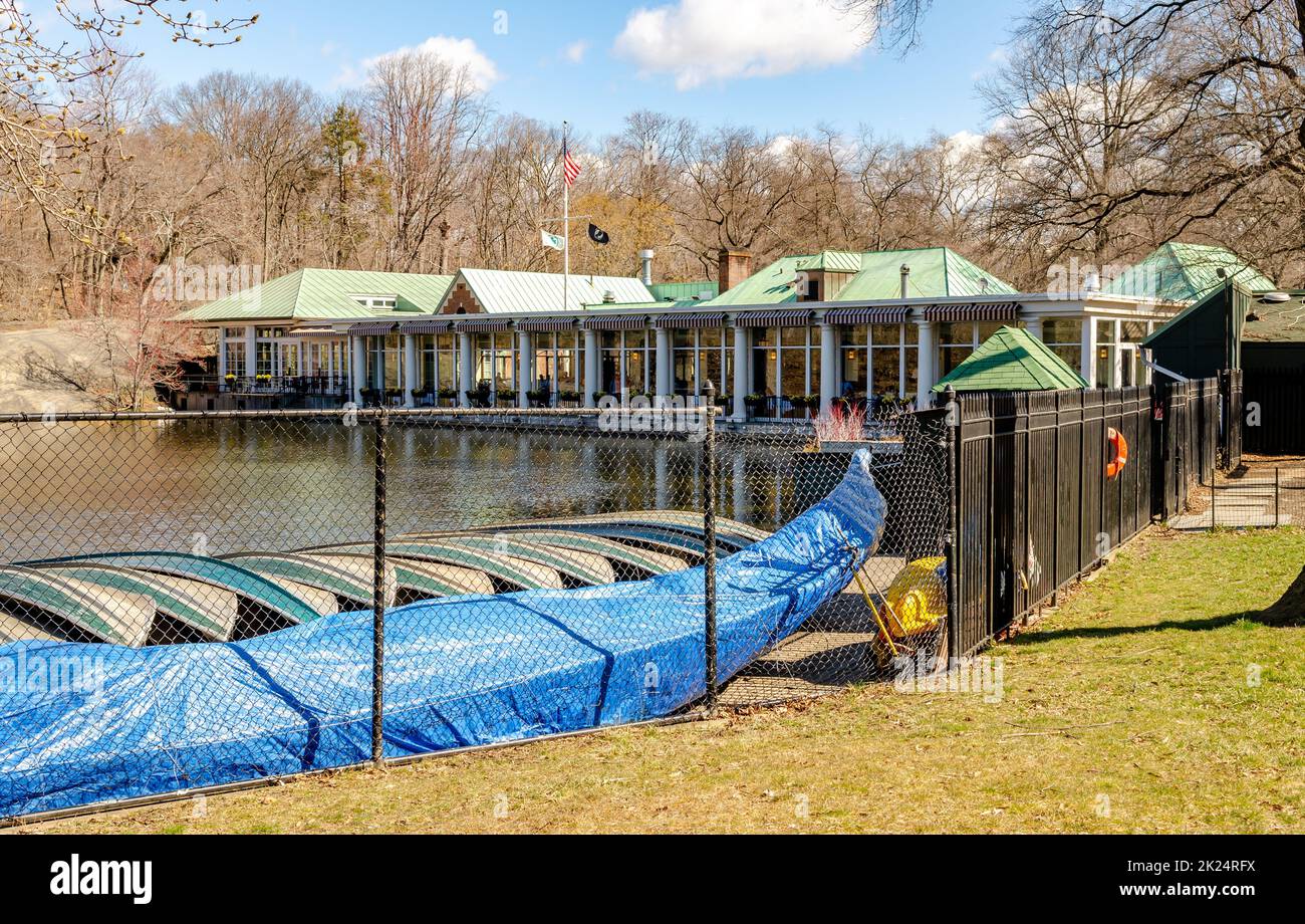 Central Park Boathouse Restaurant, New York City during daylight in