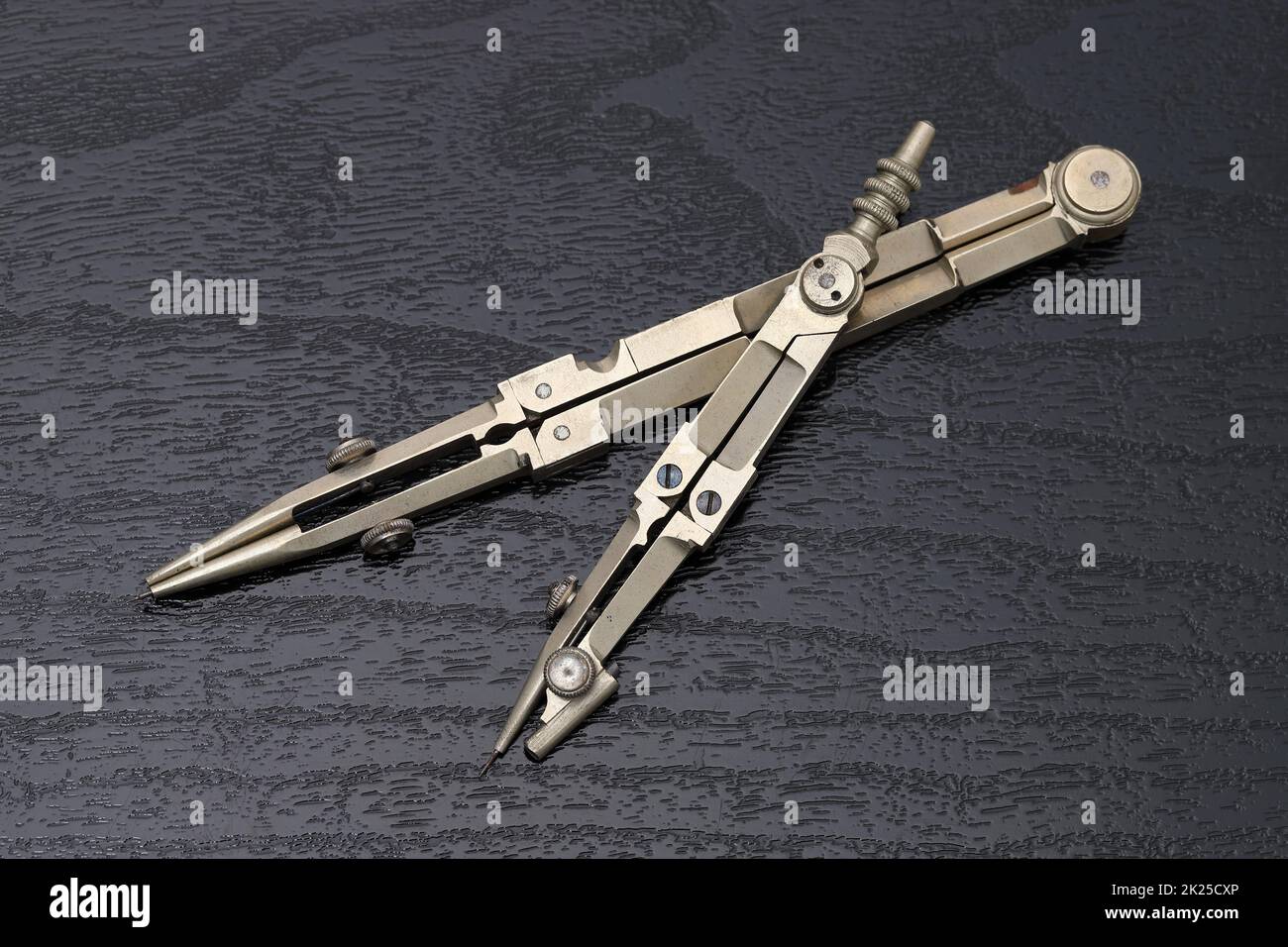 Old compass drawing hi-res stock photography and images - Alamy