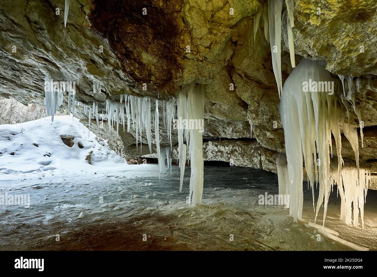 Pinezhsky karst caves in the Arkhangelsk region Stock Photo - Alamy