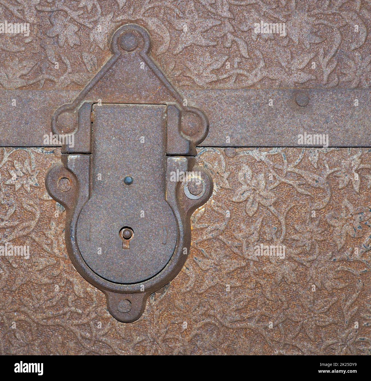 Old chest lock Stock Photo Alamy