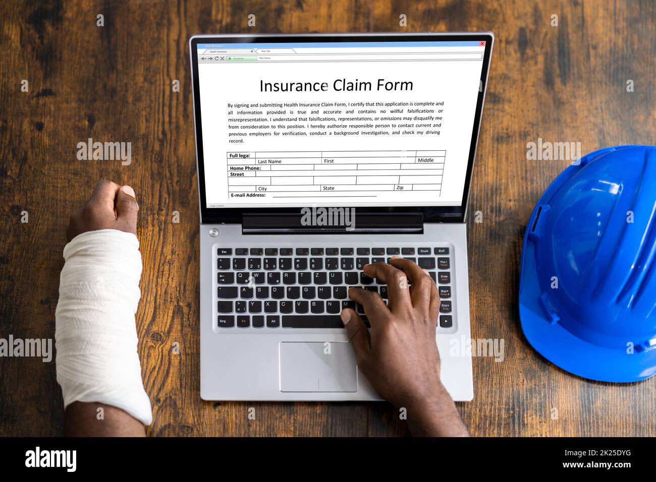 Worker Accident Insurance Disability Compensation Stock Photo - Alamy