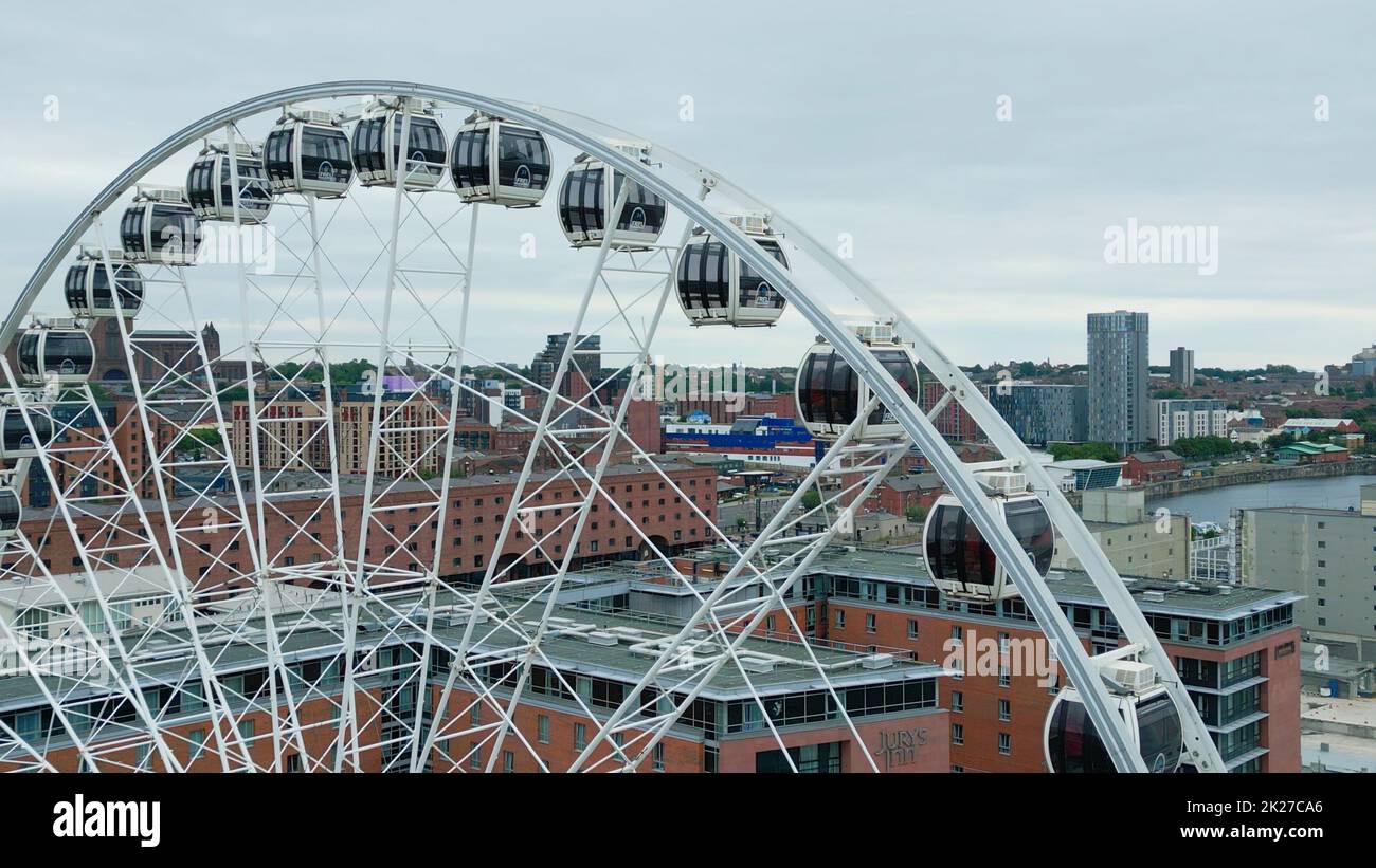 Wheel of Liverpool - the famous Ferris Wheel at Albert Dock - LIVERPOOL, UK - AUGUST 16, 2022 Stock Photo