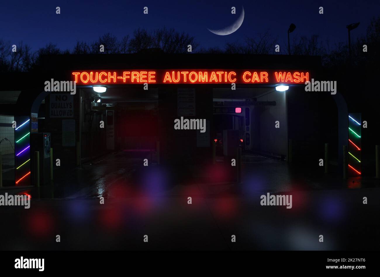 Neon Touch Free Automatic Car Wash Sign during Evening Stock Photo Alamy