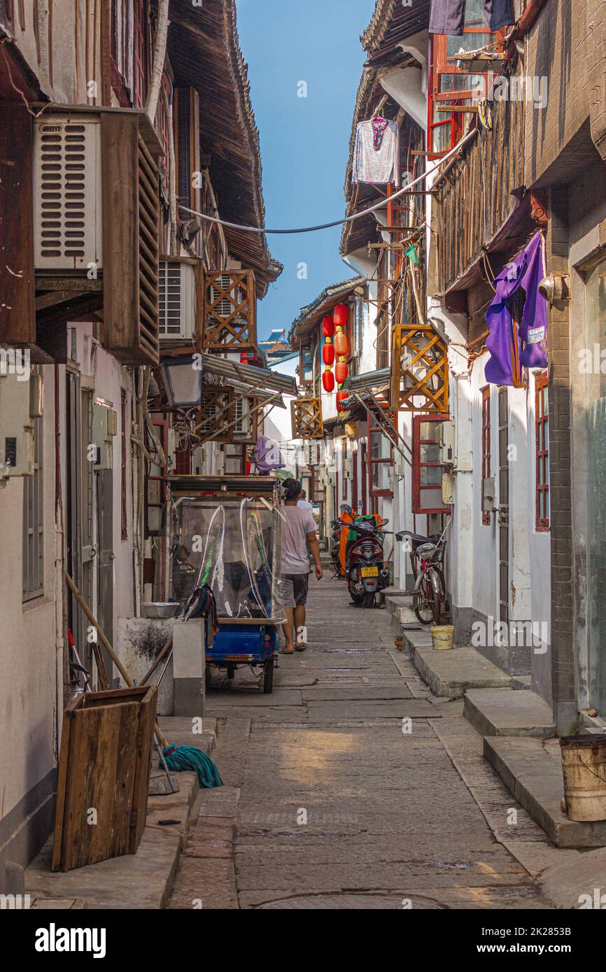 A narrow sidestreet in the ancient water town of Zhujiajiao Stock Photo