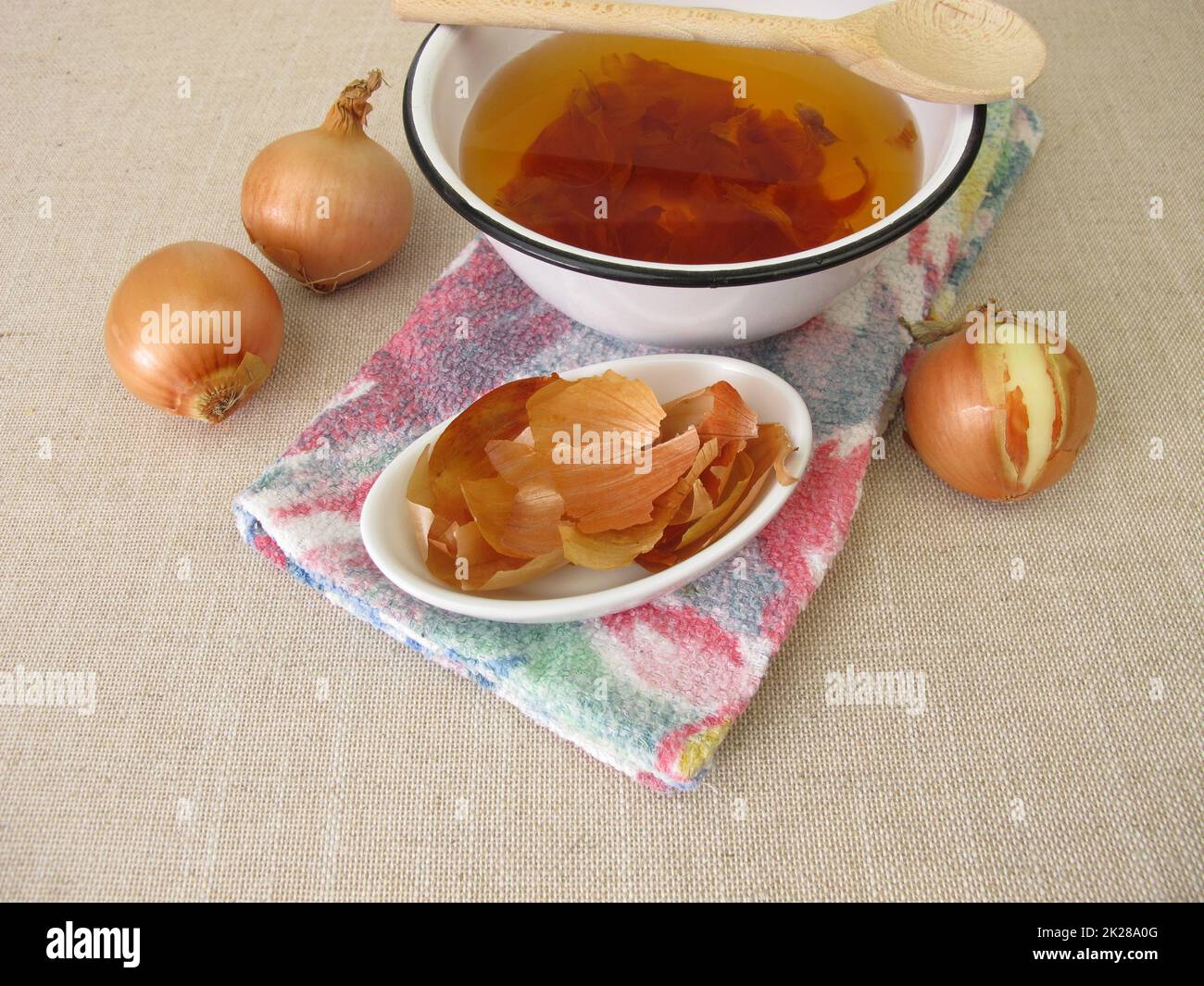 Dye agent, brown decoction from onion peel Stock Photo Alamy