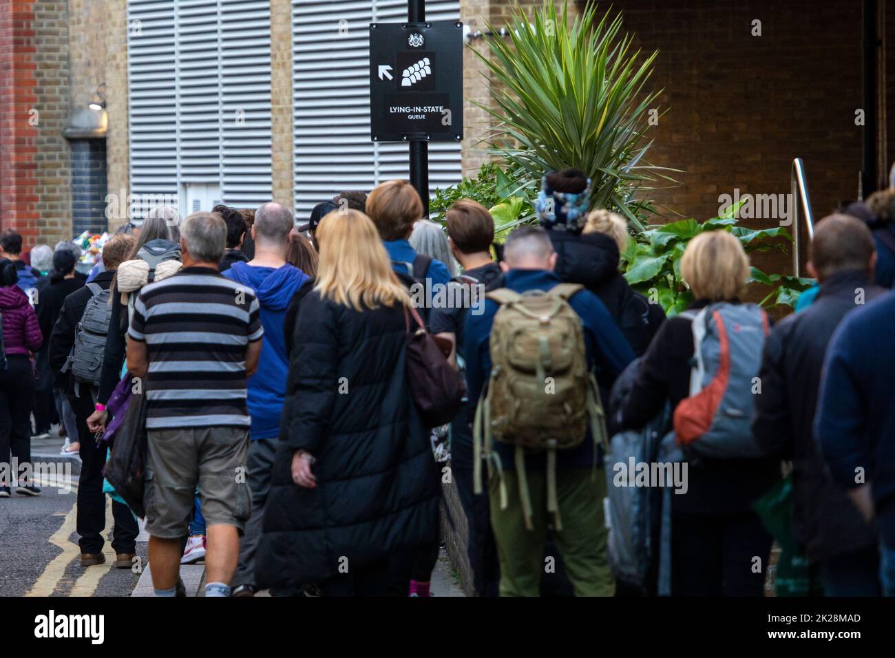 London, UK - September 17th 2022: The Queue on Shad Thames in London, to see the late Queen Elizabeth II Lying-in-State. Stock Photo