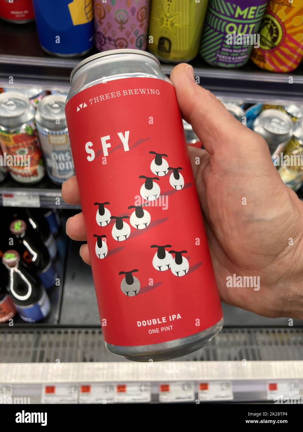 Threes Brewing “SFY” Double IPA beer in a grocery store in New York on Monday, September 19, 2022. (© Richard B. Levine) Stock Photo