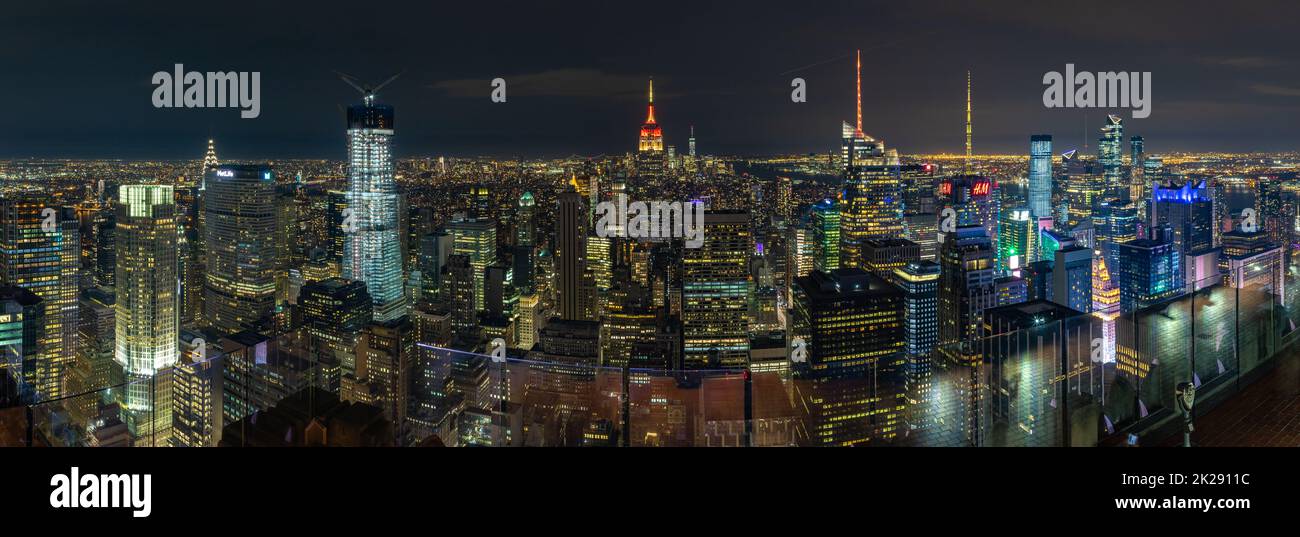 New york panorama night hi-res stock photography and images - Alamy