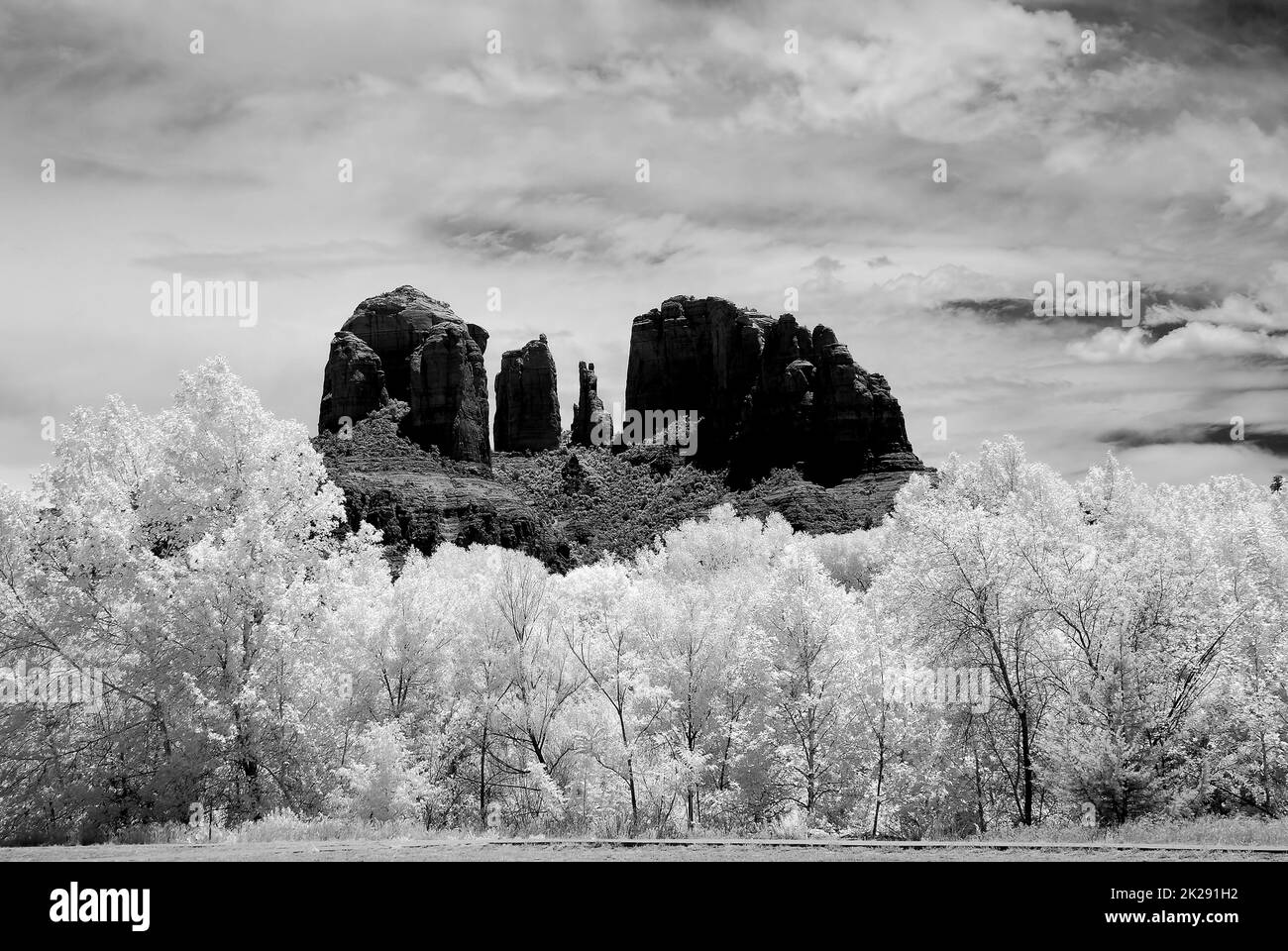 Cathedral Rock Sedona Arizona Stock Photo Alamy