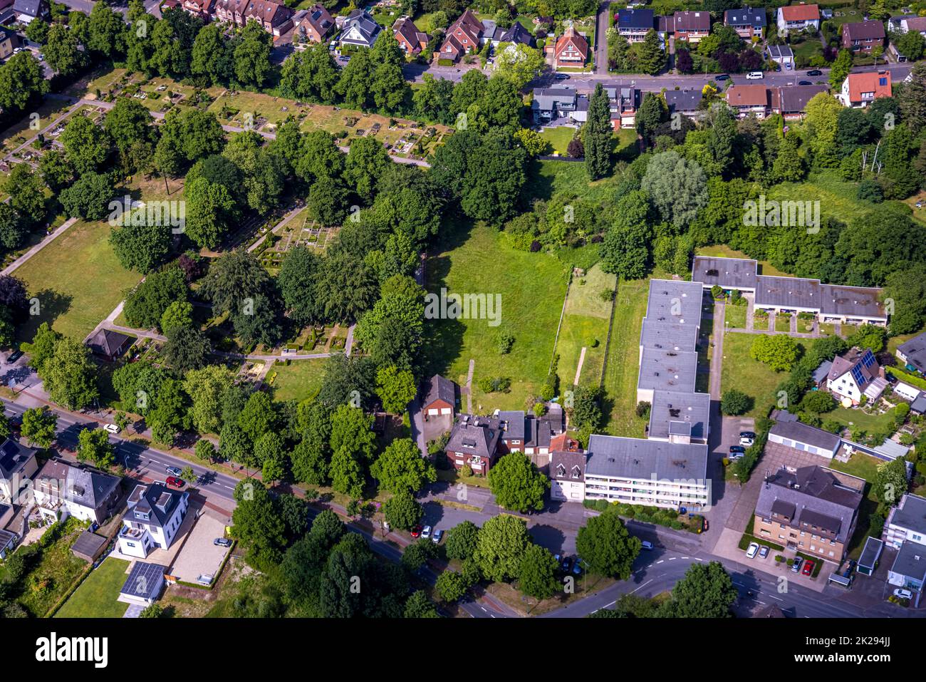 Luftbild, Fläche zwischen Friedhof Mark und Seniorenheim, Uentrop, Hamm, Ruhrgebiet, Nordrhein-Westfalen, Deutschland, Altenheim, Altenwohnheim, Alter Stock Photo