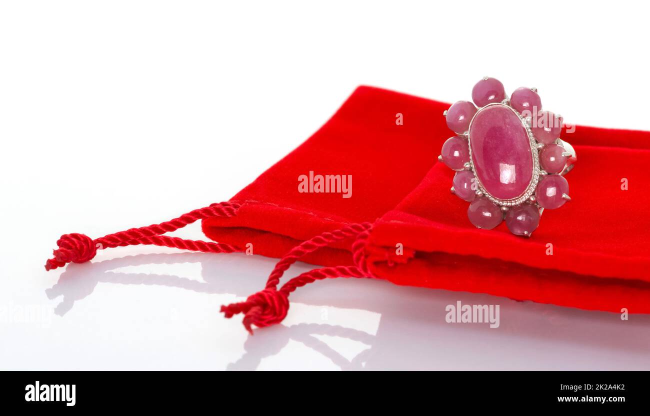 Red gemstones hi-res stock photography and images - Alamy