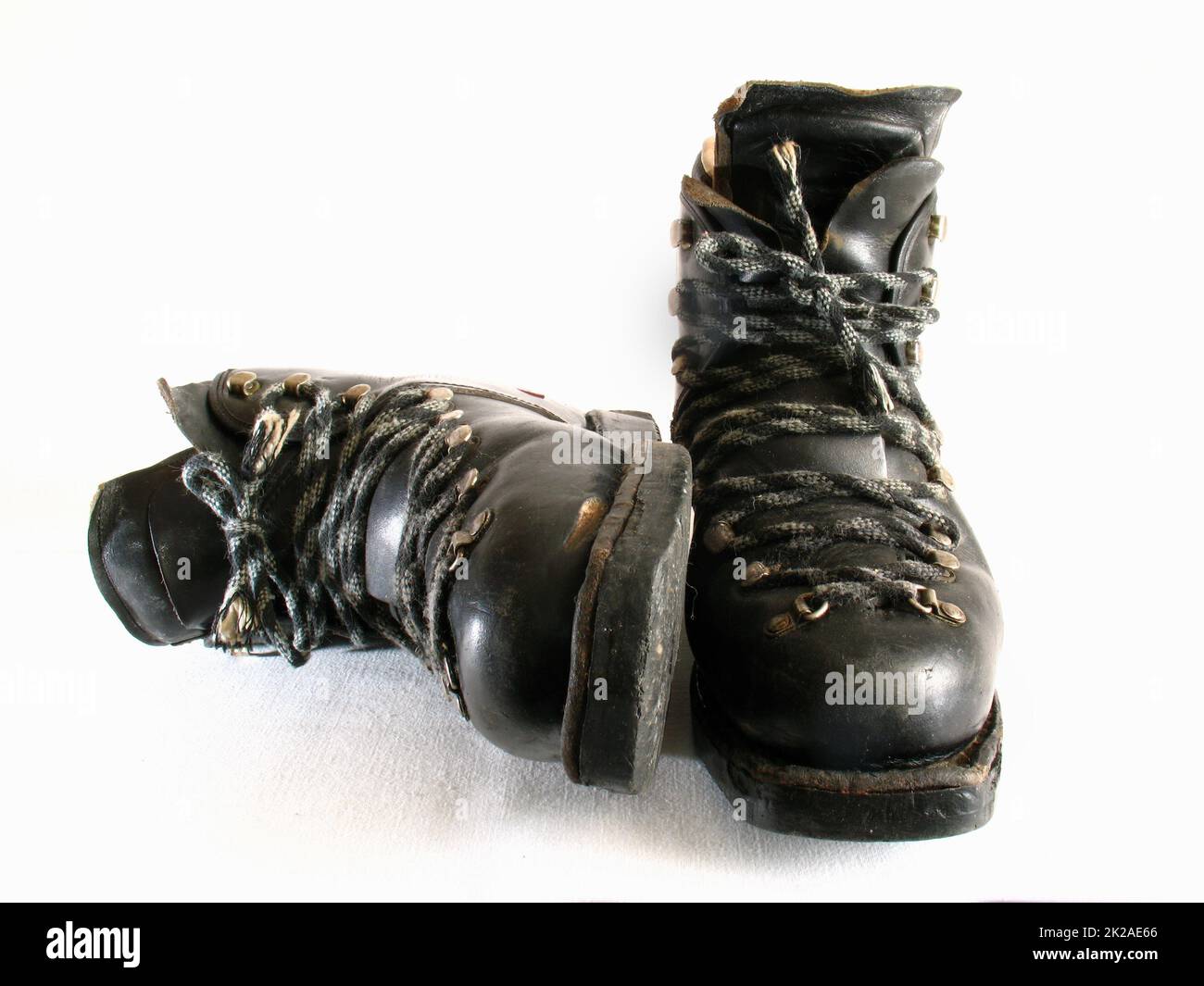 classic mountain boots