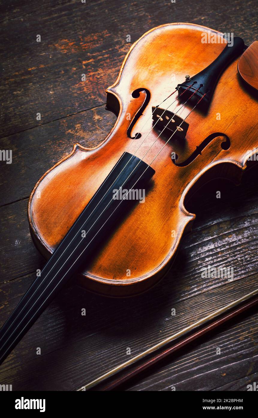 Viola concert hires stock photography and images Alamy