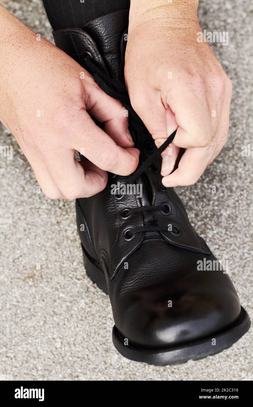 How To Spit Shine Your Boots atelieryuwa.ciao.jp