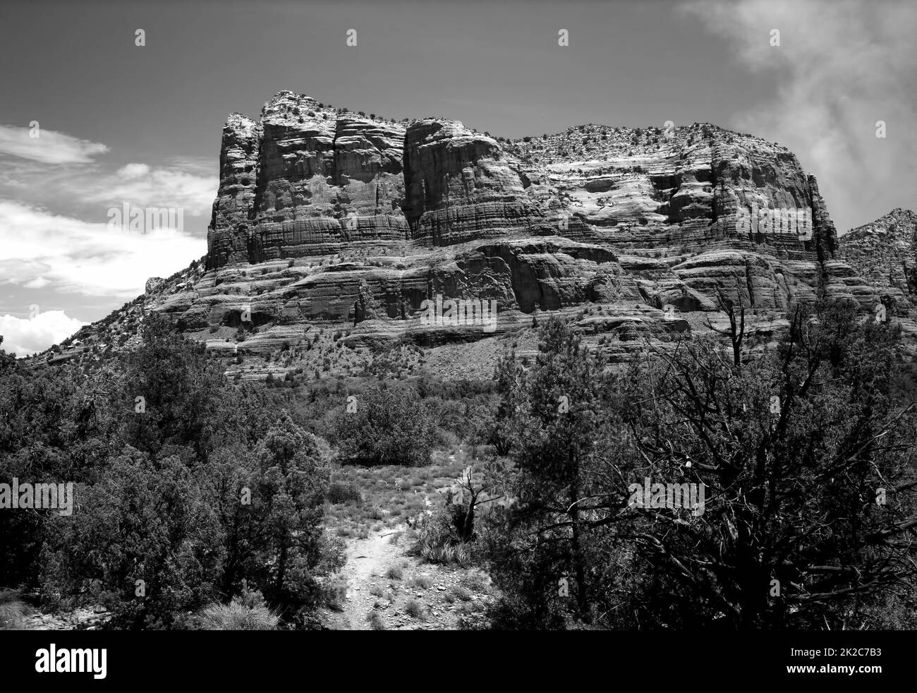 Sedona Arizona Mountains in black and white Stock Photo - Alamy