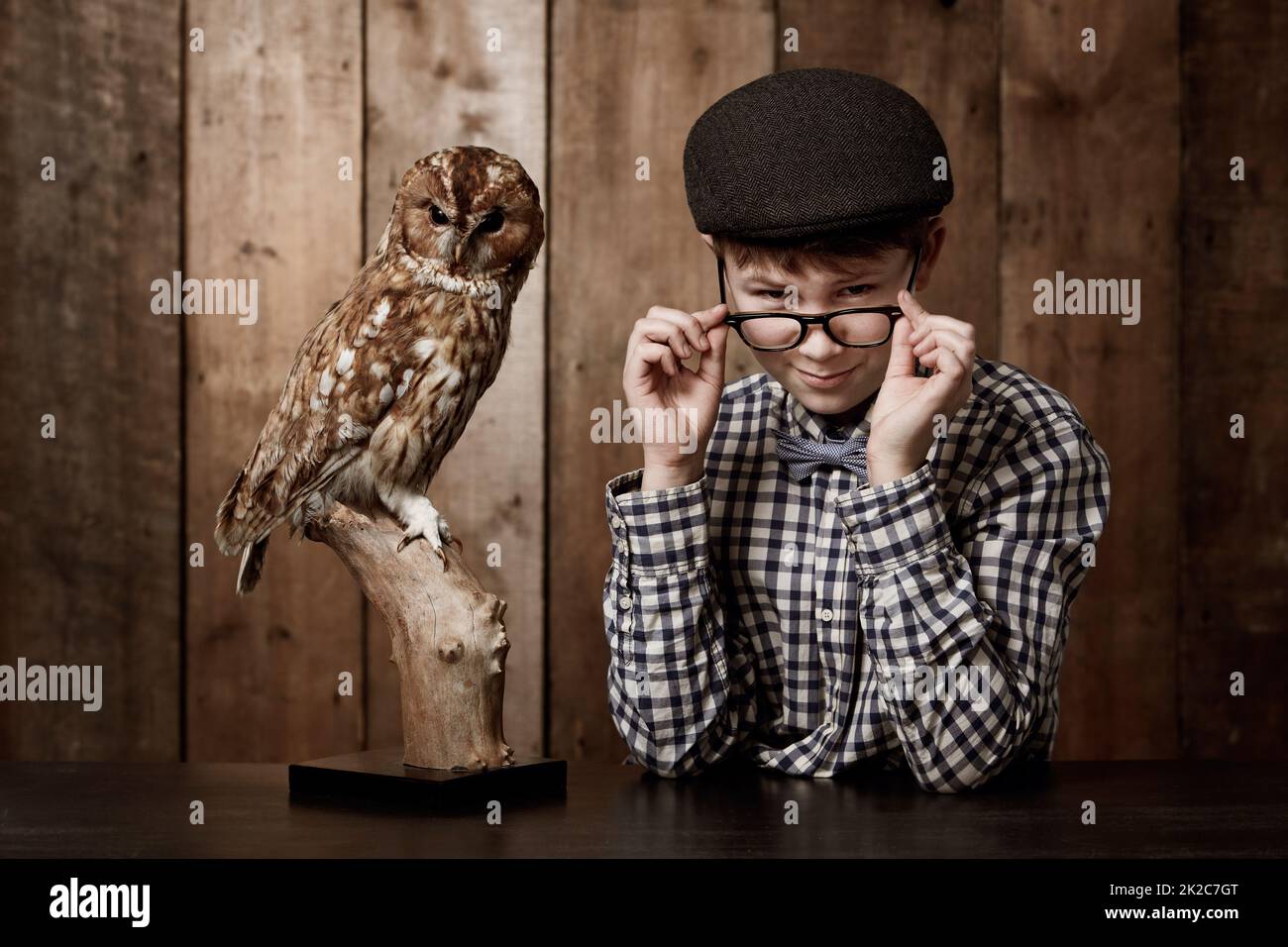 Stern expression hi-res stock photography and images - Alamy