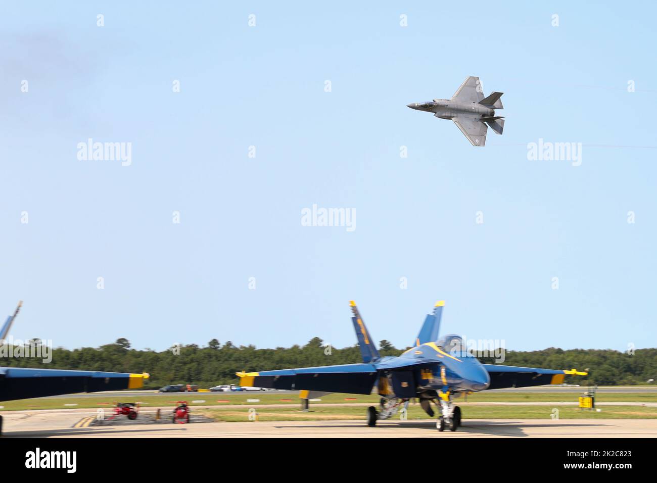 VIRGINIA BEACH Va Sep 17 2022 An F A 18 Super Hornet Flies virginia-beach-va-sep-17-2022-an-f-a-18-super-hornet-flies