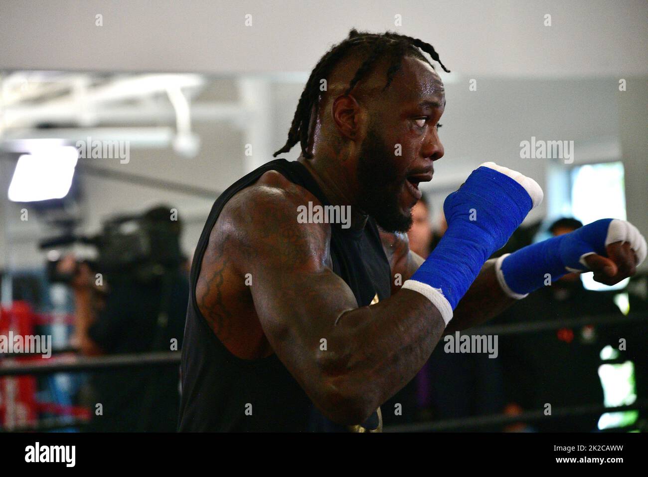Deontay wilder hi-res stock photography and images - Page 3