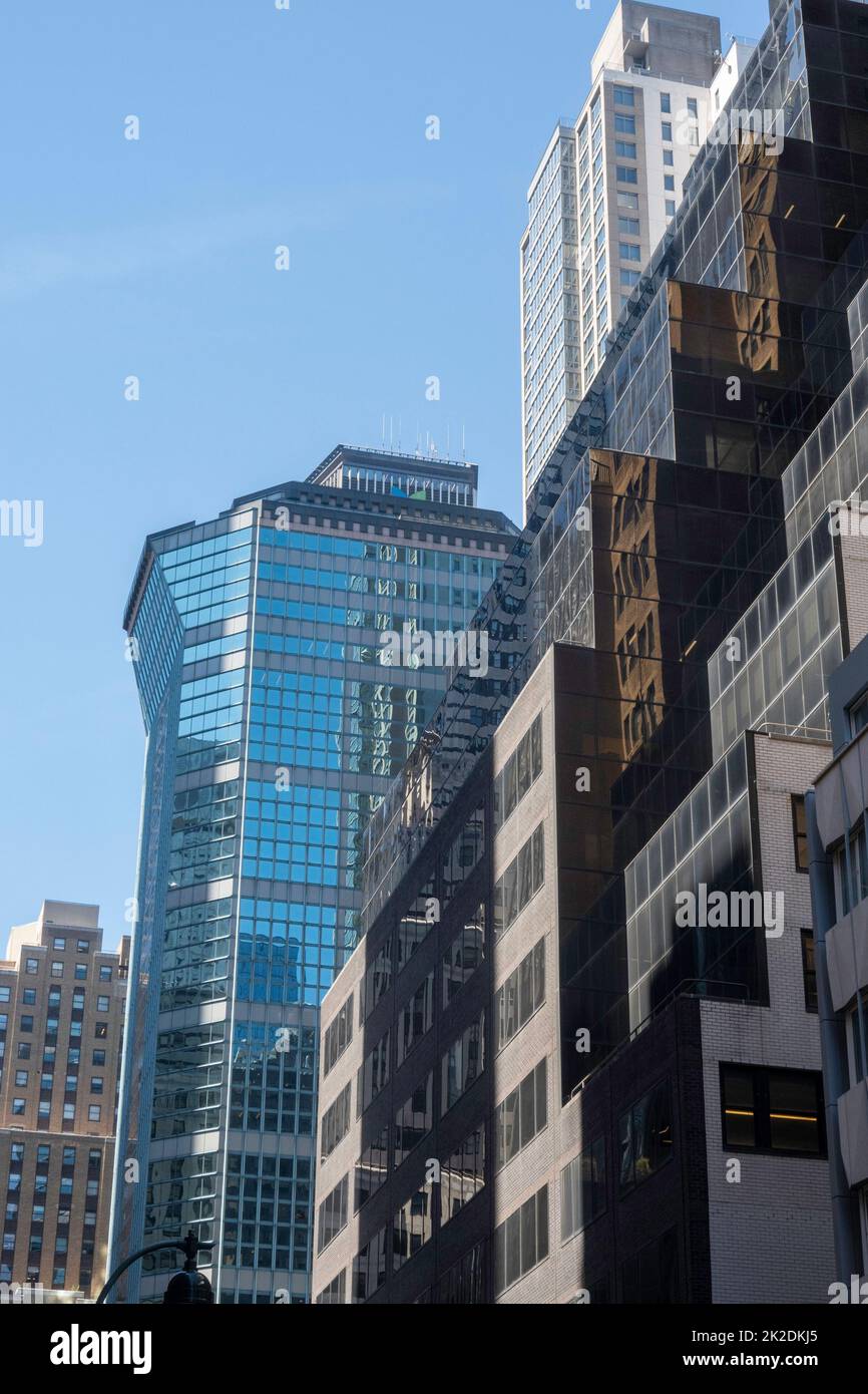 Office buildings and apartment buildings along E. 43rd St., midtown