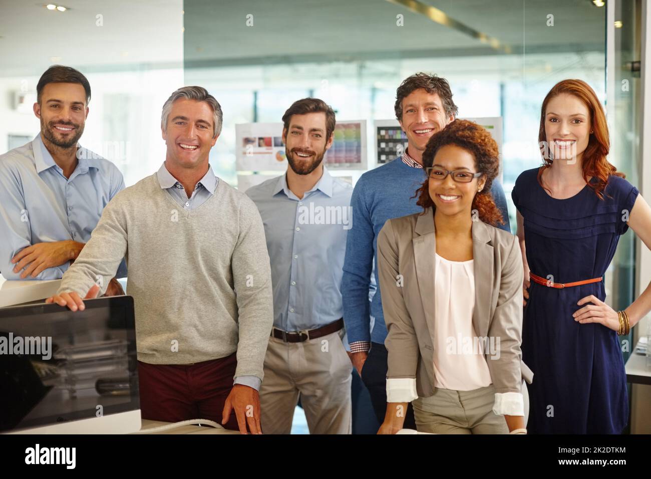 Diverse team in office hi-res stock photography and images - Alamy