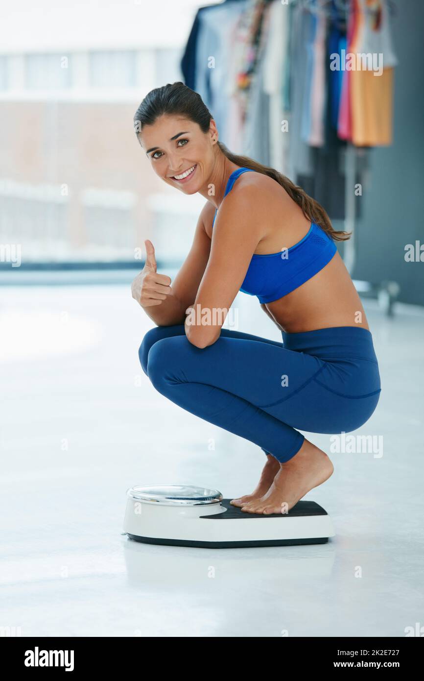 Young Healthy Girl On Home Scales Stock Photo - Download Image Now -  Dieting, Weight Scale, Weight - iStock