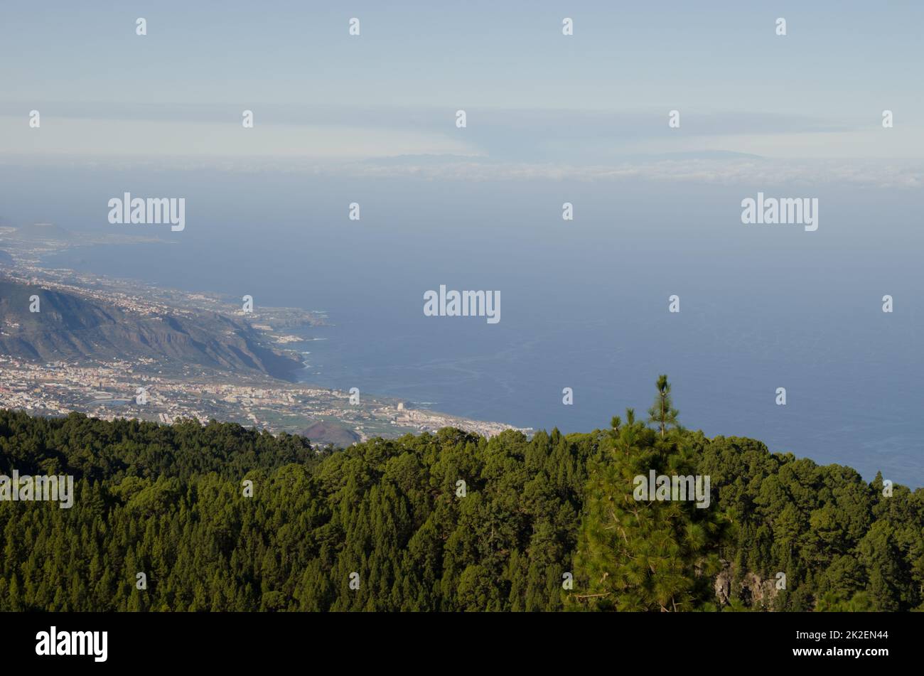Eruption la palma sea hi-res stock photography and images - Alamy