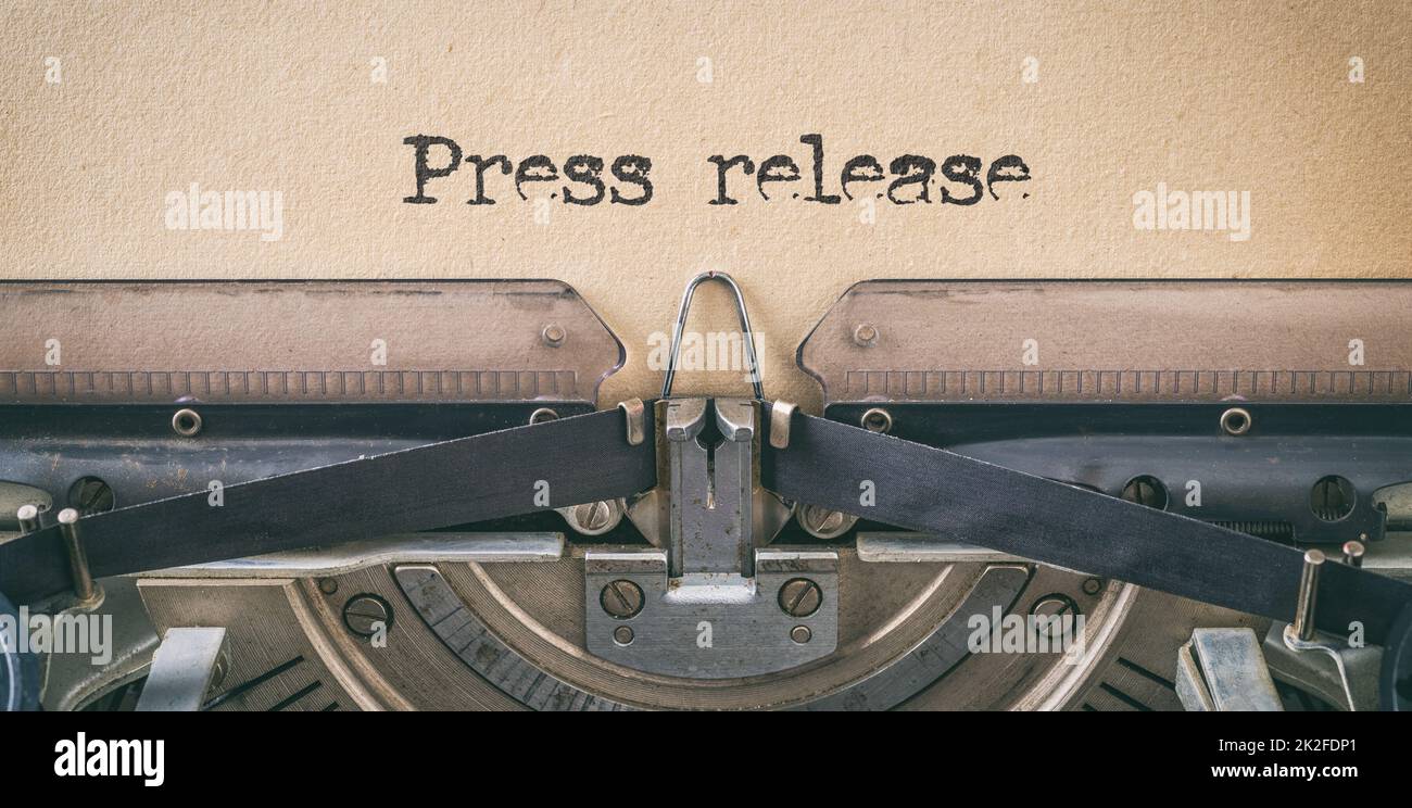 Text written with a vintage typewriter - Press release Stock Photo
