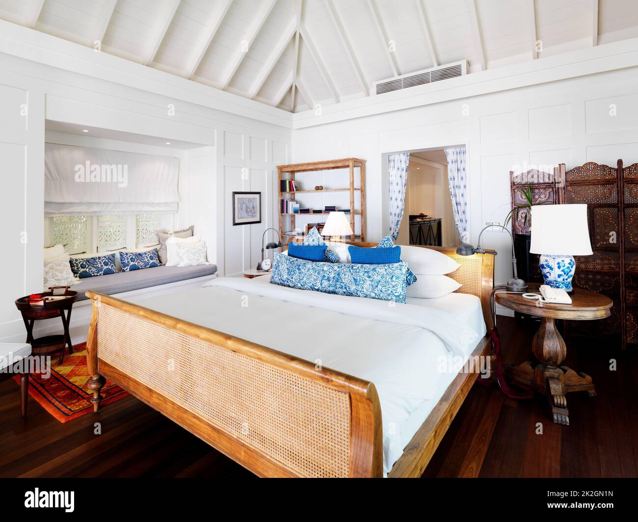 King sized bed in a luxury hotel room. Beautiful image of a king sized