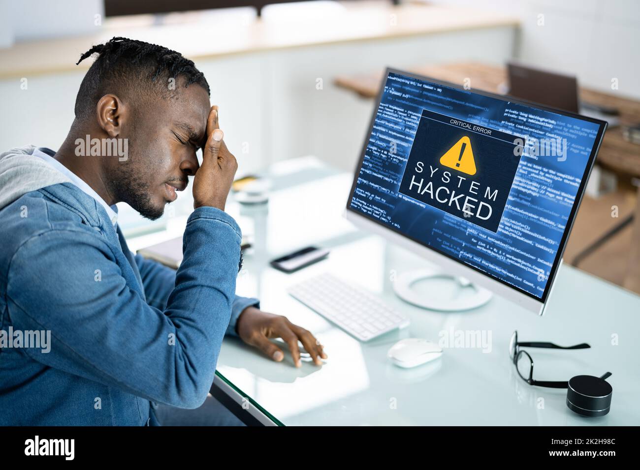 African Advisor Using KPI Dashboard Stock Photo