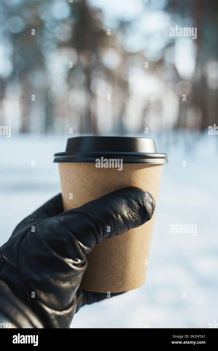 Coffee cafe holiday winter hi-res stock photography and images - Alamy