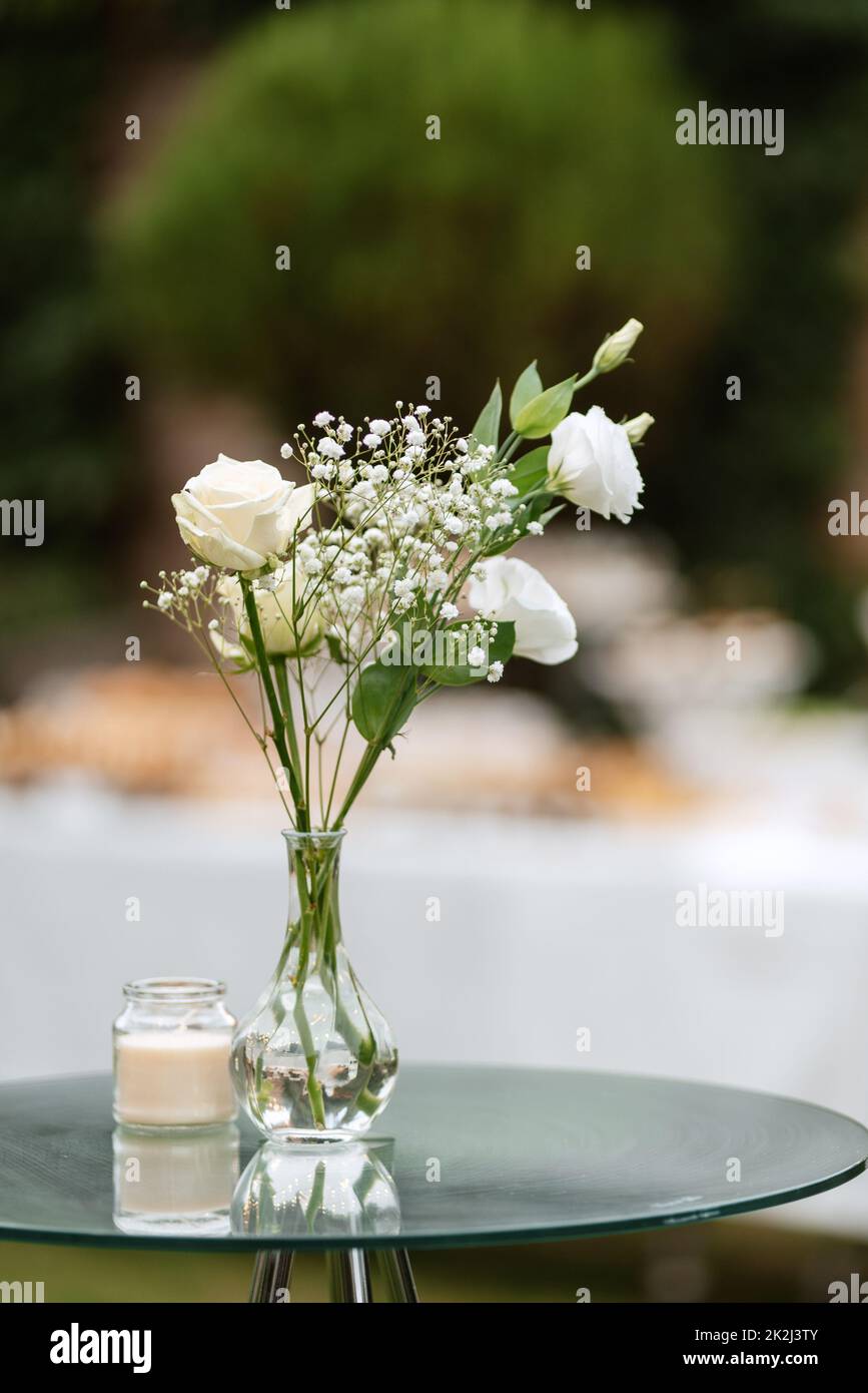 Beautiful decor flowers wedding ceremony hi-res stock photography and ...