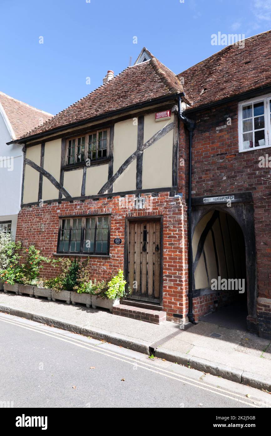 The Entrance to Holy Ghost Alley from St Peter's Street, Sandwich Kent Stock Photo