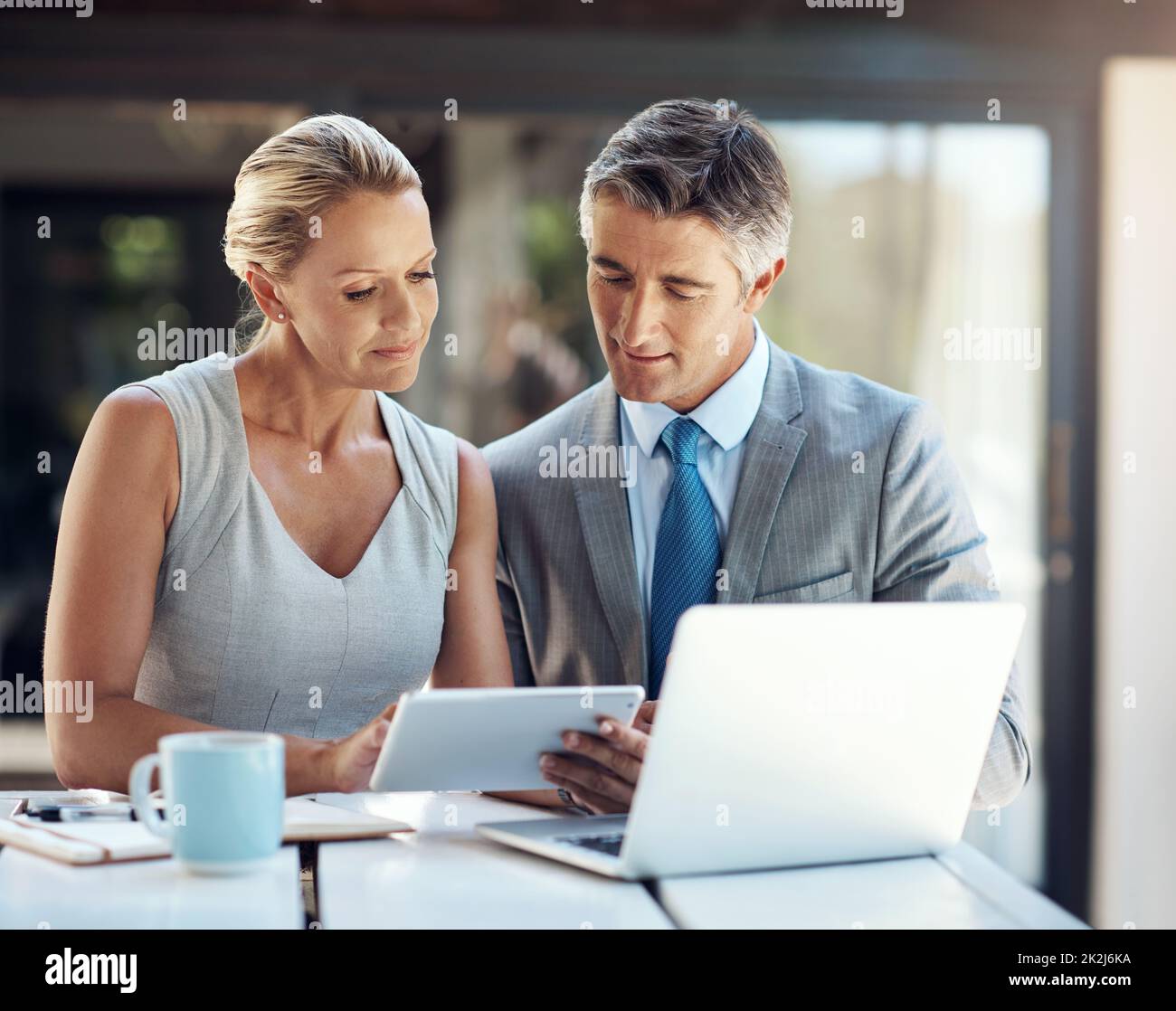 Make business projections hi res stock photography and images alamy