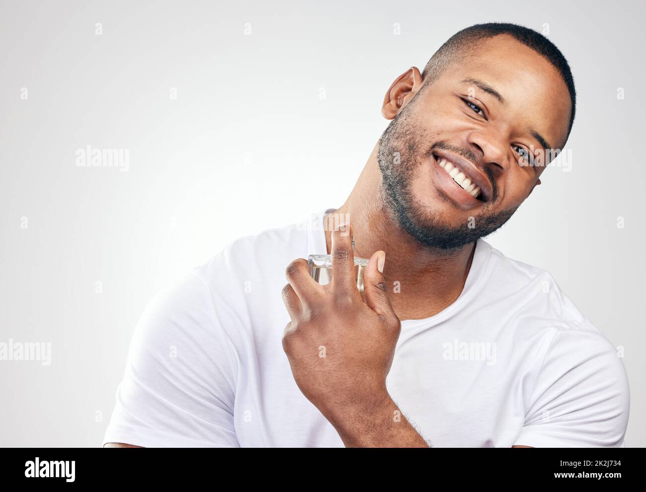 A gent whos clean and smells good will always be attractive. Studio