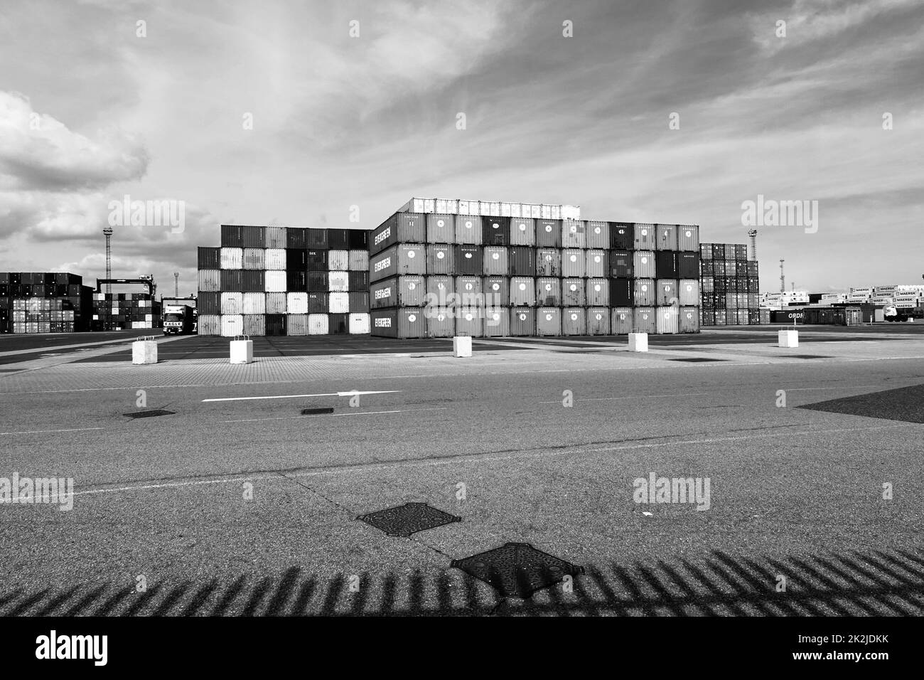 Felixstowe, Suffolk, UK - 22 September 2022 : MONO - Containers stacked at the port terminal. Stock Photo