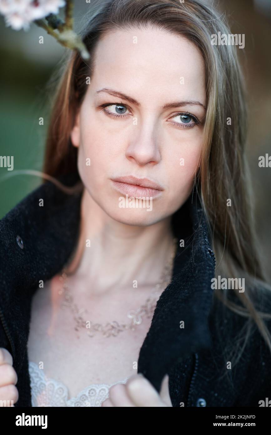 Beauty and nature hi-res stock photography and images - Alamy