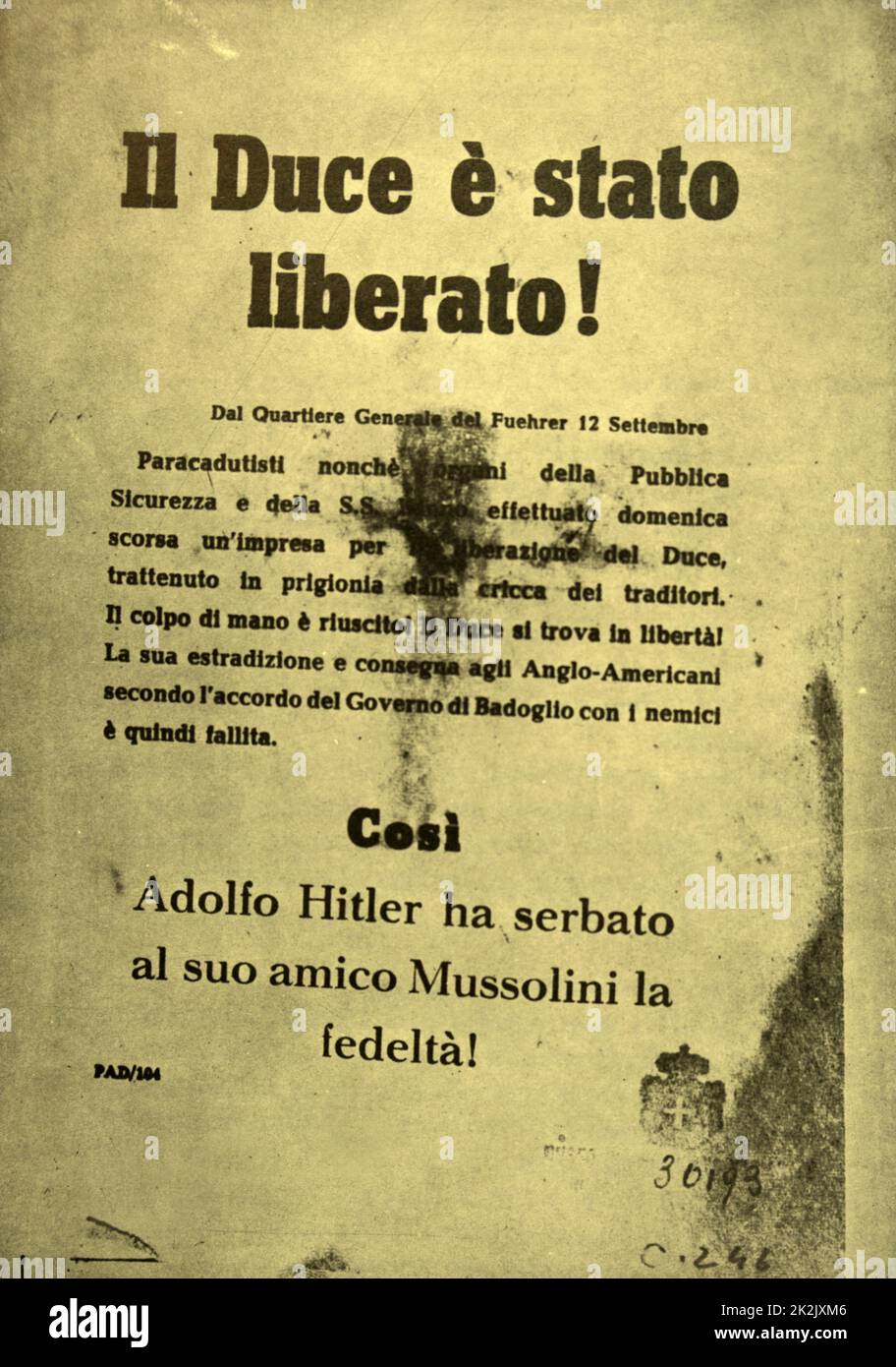 Leaflet that was circulated after the evasion of Benito Mussolini (1883-1945) an Italian politician, dictator, and journalist, in Italy. Dated 20th Century Stock Photo