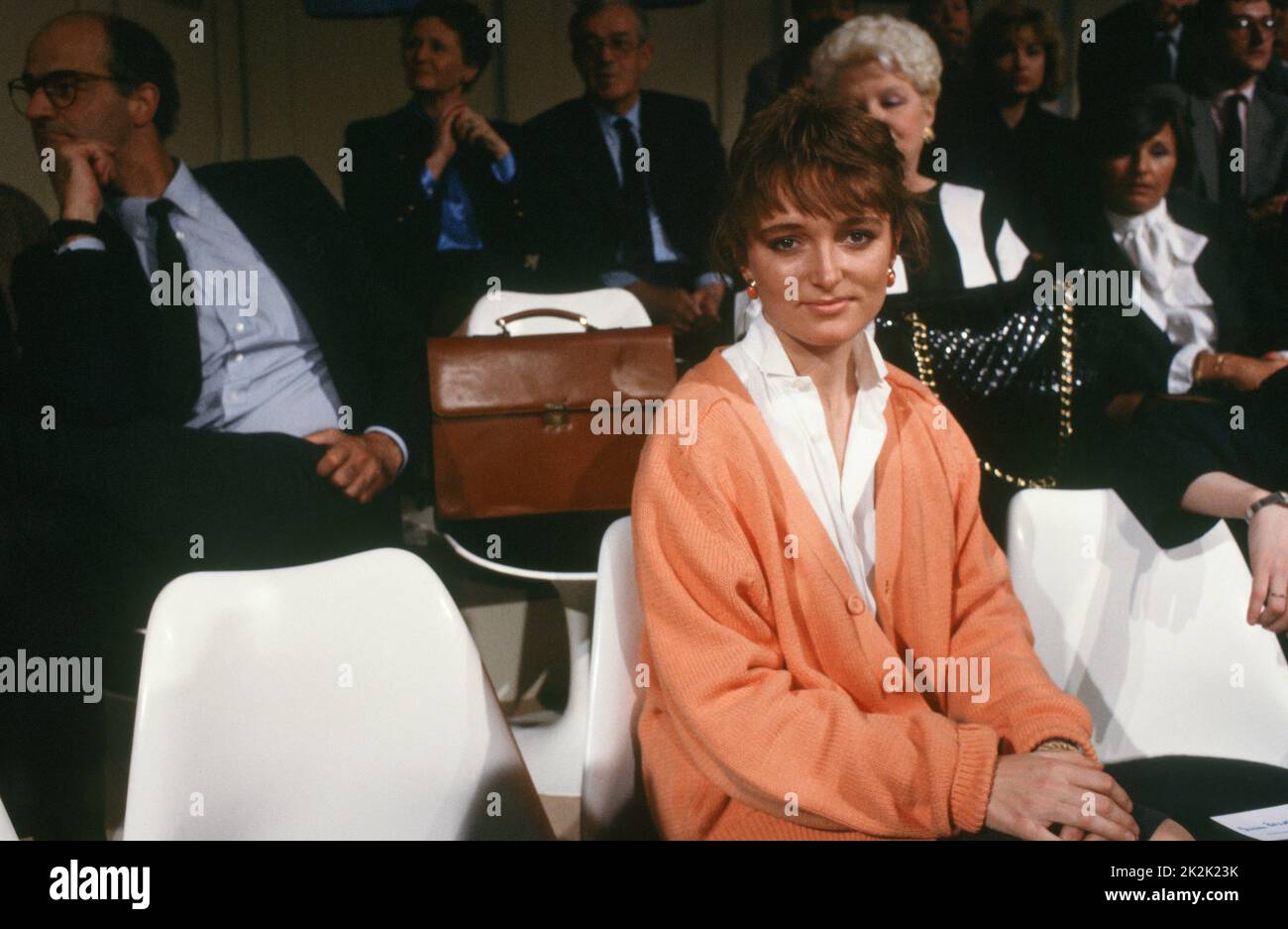 Claude Chirac, attending the political TV programme 'L'heure de vérité' dedicated to Jacques Chirac. Circa 1989 Stock Photo