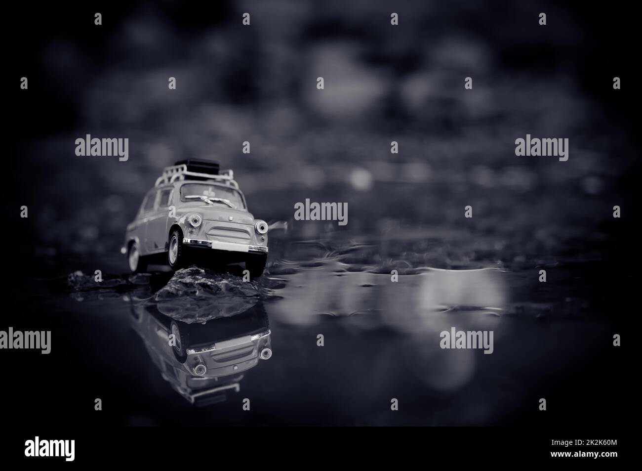 Retro travel car with luggage Stock Photo - Alamy