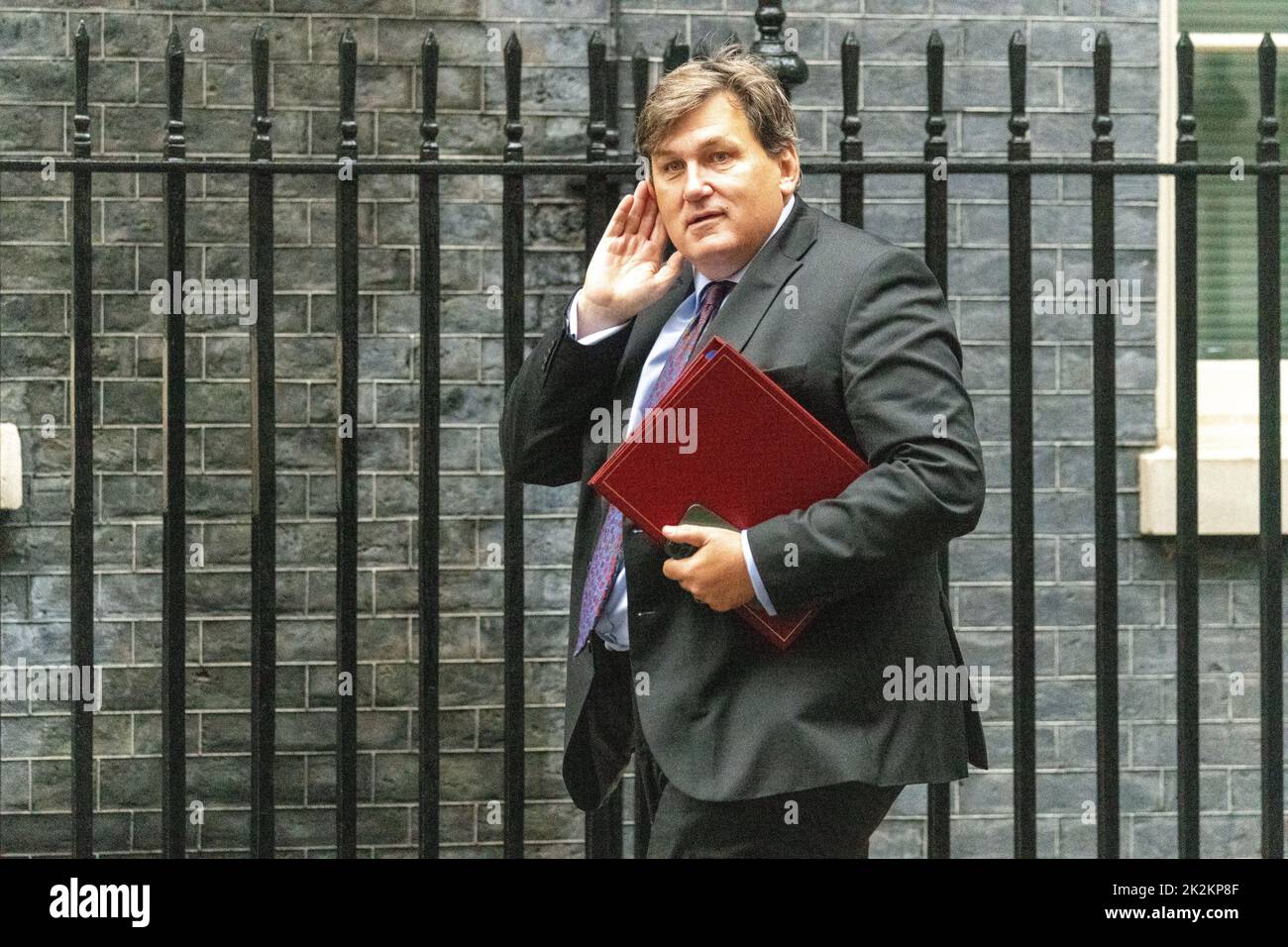 London, UK. 23rd Sep, 2022. Kit Malthouse, Education Secretary, arrives at a cabinet meeting at 10 Downing Street London. Credit: Ian Davidson/Alamy Live News Stock Photo